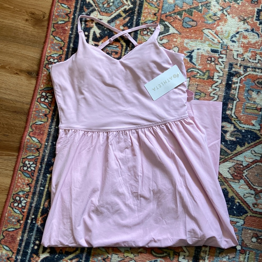 NWT Athleta Elevation Hybrid V-Neck Dress